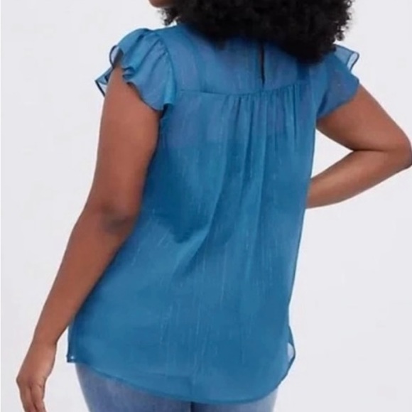 NWT TORRID Mock Neck Sleeveless Tank Crinkle Chiffon Blue w/ Lurex Stripes 3 - Picture 2 of 5